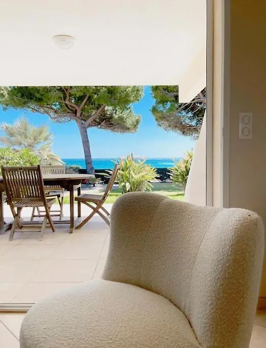 Apartment Le St Barth - Clim - Acces Mer Direct - 2 Chbre Parking La Ciotat